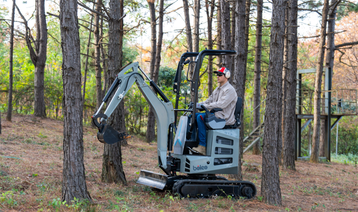 Excavators How Shengkunda Mini Excavators and Wheel Loaders Pîşesaziya Avakirina Gloverî Empower?
